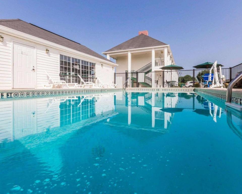 Rodeway Inn Sylacauga Hwy 280 Ngoại thất bức ảnh