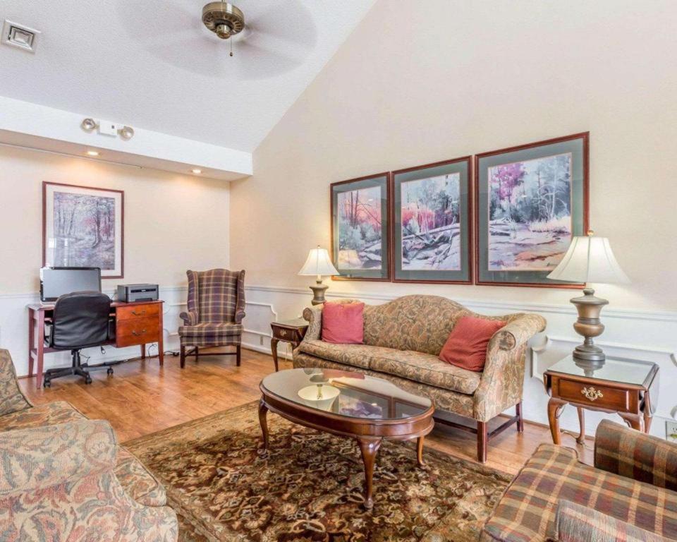 Rodeway Inn Sylacauga Hwy 280 Ngoại thất bức ảnh